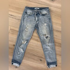 Kancan Women’s Crop Jeans Size 28 in new condition